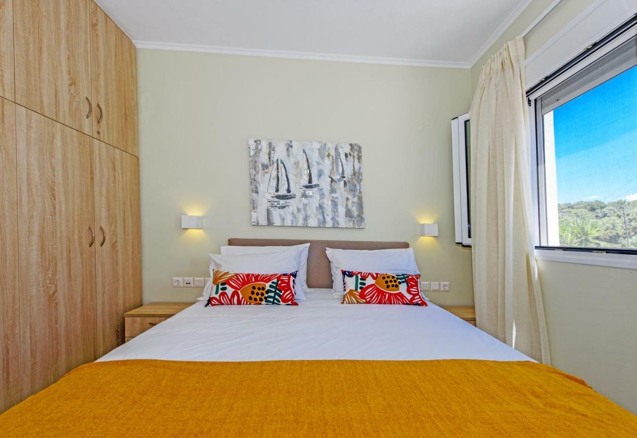 Villa Ellie - Heated Pool, Playground, Garden & Bbq! Vederoi ภายนอก รูปภาพ